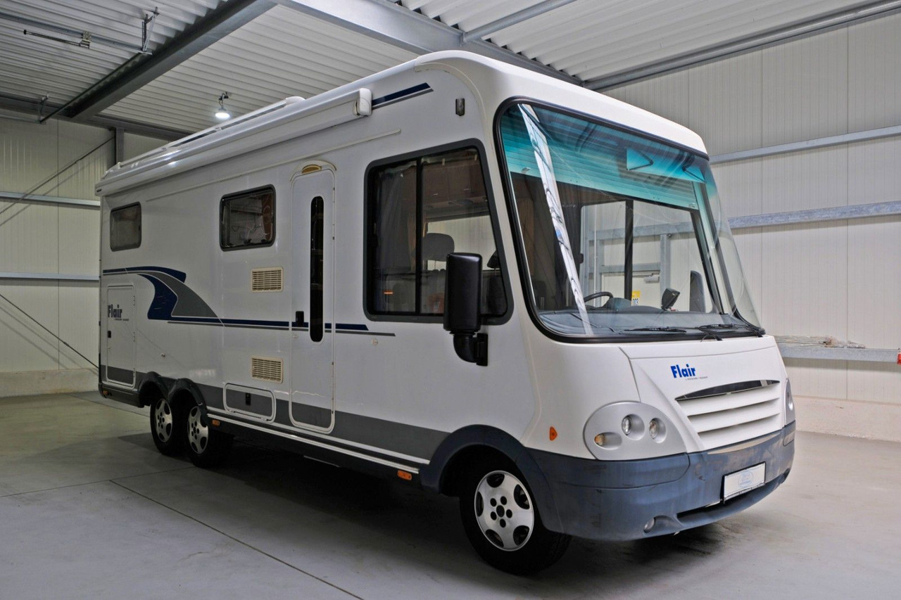 Niesmann + Bischoff Flair I 6700TA/Festbett+Hubbett/Klima/Garage - Інтегрований автобудинок: фото 1 Niesmann + Bischoff Flair I 6700TA/Festbett+Hubbett/Klima/Garage - Інтегрований автобудинок: фото 1