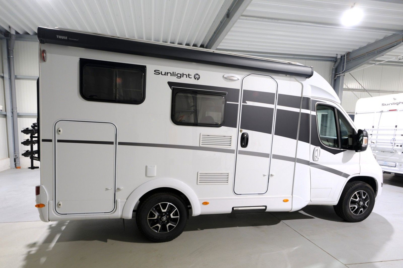 Sunlight V 60 Adventure Edition/Festbett/Garage/Klima/TOP - Напівінтегрований автобудинок: фото 3 Sunlight V 60 Adventure Edition/Festbett/Garage/Klima/TOP - Напівінтегрований автобудинок: фото 3