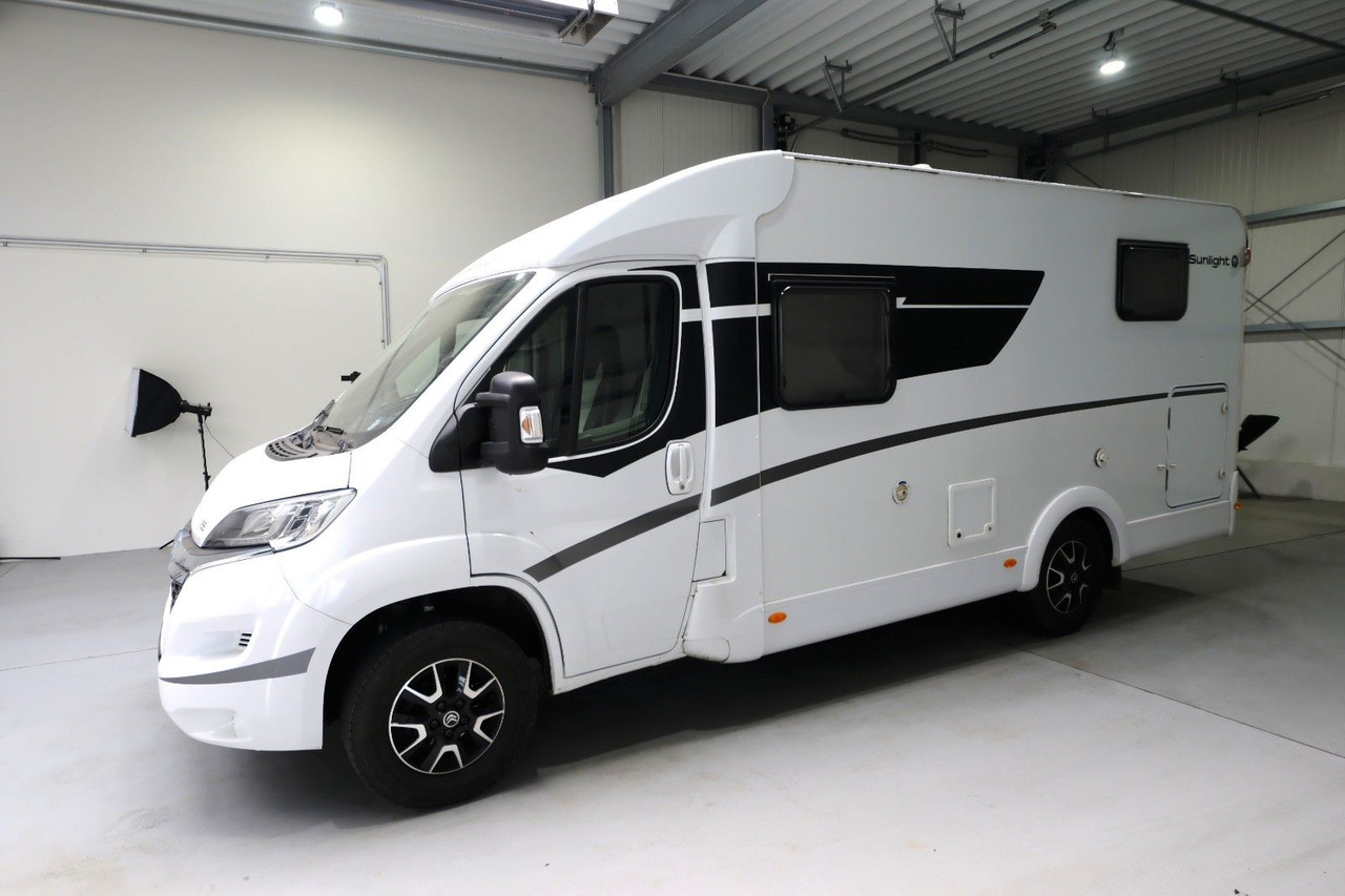 Sunlight V 66 Adventure Edition/Einzelbetten/Garage/Klima - Напівінтегрований автобудинок: фото 3 Sunlight V 66 Adventure Edition/Einzelbetten/Garage/Klima - Напівінтегрований автобудинок: фото 3