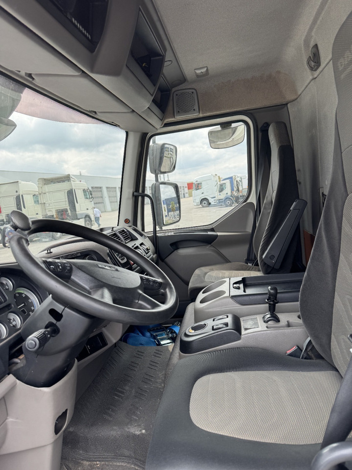 DAF LF 160 45IV - Вантажівка з закритим кузовом: фото 4 DAF LF 160 45IV - Вантажівка з закритим кузовом: фото 4
