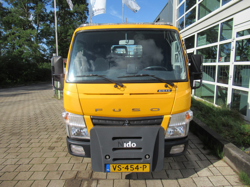 FUSO Canter 6S15 Winterdienst NIDO HYDRO - Легка бортова вантажівка: фото 4 FUSO Canter 6S15 Winterdienst NIDO HYDRO - Легка бортова вантажівка: фото 4