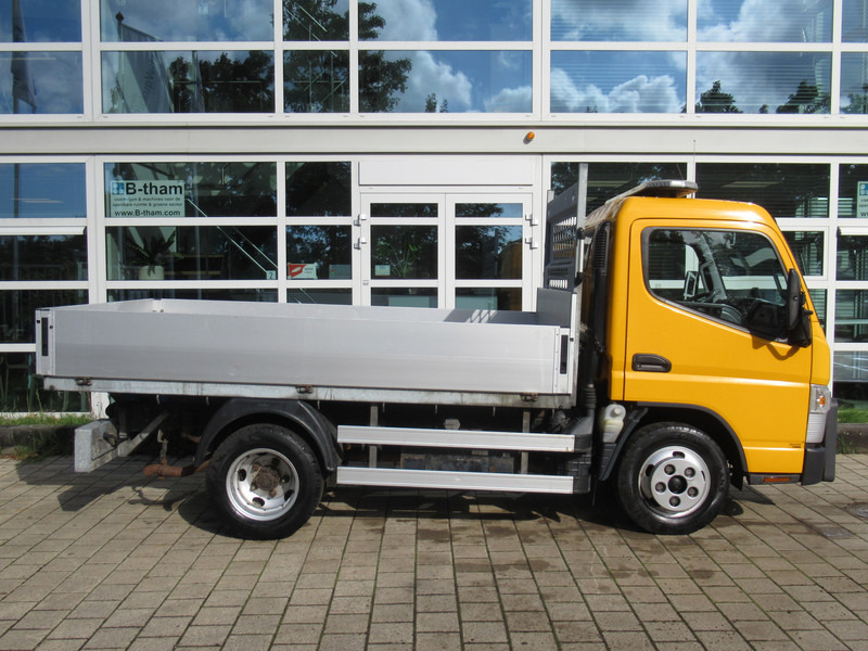 FUSO Canter 6S15 Winterdienst NIDO HYDRO - Легка бортова вантажівка: фото 2 FUSO Canter 6S15 Winterdienst NIDO HYDRO - Легка бортова вантажівка: фото 2