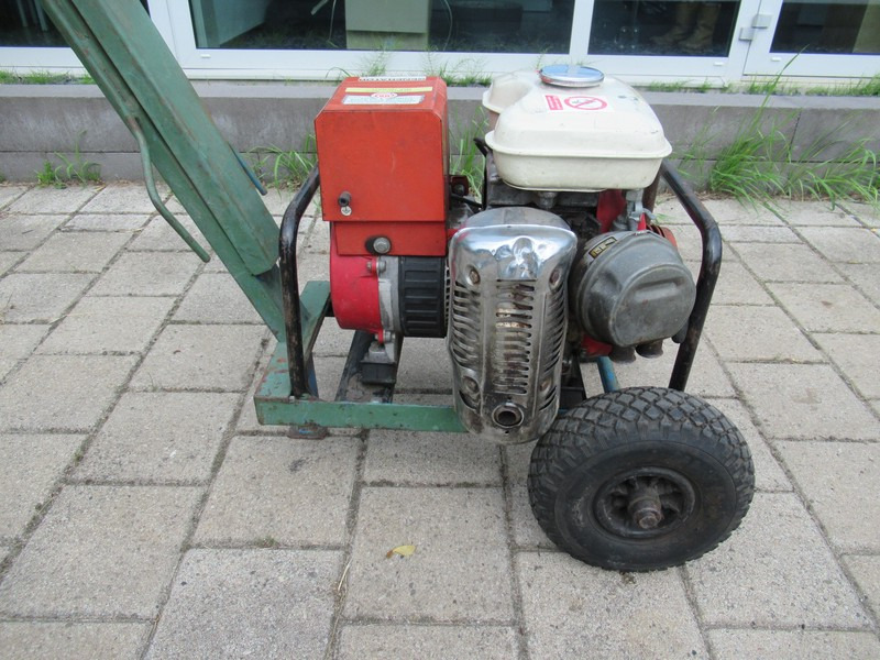 Honda Aggregaat 750 Generator 750W / 220V - Електричний генератор: фото 5 Honda Aggregaat 750 Generator 750W / 220V - Електричний генератор: фото 5