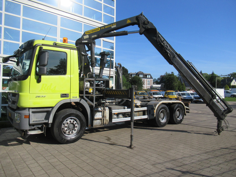 Mercedes-Benz Actros 2632 6X4 Steel + Palfinger PK18002-EH + 20T Haak Hook Haken - Контейнеровоз/ Змінний кузов вантажівка, Вантажівка з маніпулятором: фото 2 Mercedes-Benz Actros 2632 6X4 Steel + Palfinger PK18002-EH + 20T Haak Hook Haken - Контейнеровоз/ Змінний кузов вантажівка, Вантажівка з маніпулятором: фото 2