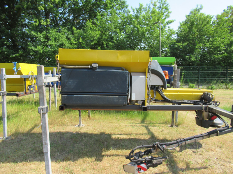 NIDO STRATOS B11-24 PAXN 1,1 m3 + 500L Zoutstrooier Salzstreuer - Розкидач піску і cолі: фото 4 NIDO STRATOS B11-24 PAXN 1,1 m3 + 500L Zoutstrooier Salzstreuer - Розкидач піску і cолі: фото 4