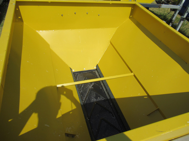 Розкидач піску і cолі NIDO STRATOS B11-24 PAXN 1,1 m3 + 500L Zoutstrooier Salzstreuer: фото 6