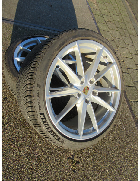 Колесо в категорії Легкові автомобілі Porsche 911 992 20-/21 Carrera S Winterbanden Set Wielen: фото 7