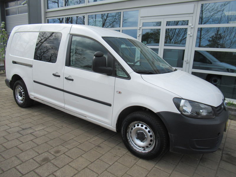 Volkswagen Caddy 1.6 TDI 75KW Maxi BMT - Легковий фургон: фото 4 Volkswagen Caddy 1.6 TDI 75KW Maxi BMT - Легковий фургон: фото 4