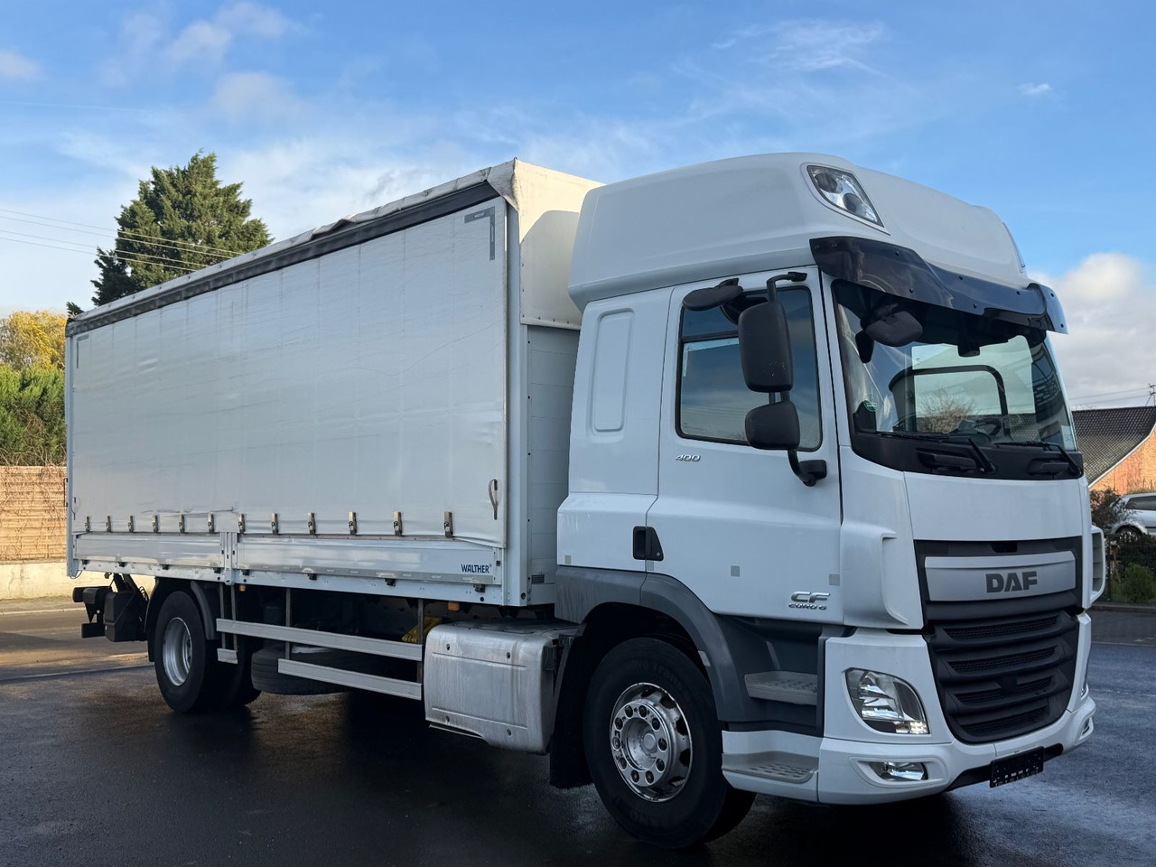 DAF CF 400FA Pritsche/Plane, Edscha,Retarder, Lbw - Тентована вантажівка: фото 1 DAF CF 400FA Pritsche/Plane, Edscha,Retarder, Lbw - Тентована вантажівка: фото 1