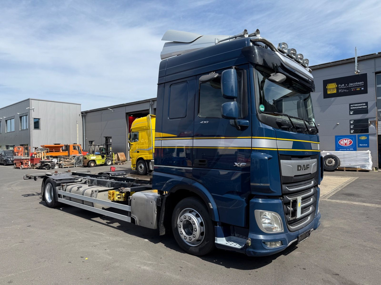 DAF XF430/Jumbo;Mega/Intarder/Standklima-Heizung/BDF - Контейнеровоз/ Змінний кузов вантажівка: фото 1 DAF XF430/Jumbo;Mega/Intarder/Standklima-Heizung/BDF - Контейнеровоз/ Змінний кузов вантажівка: фото 1