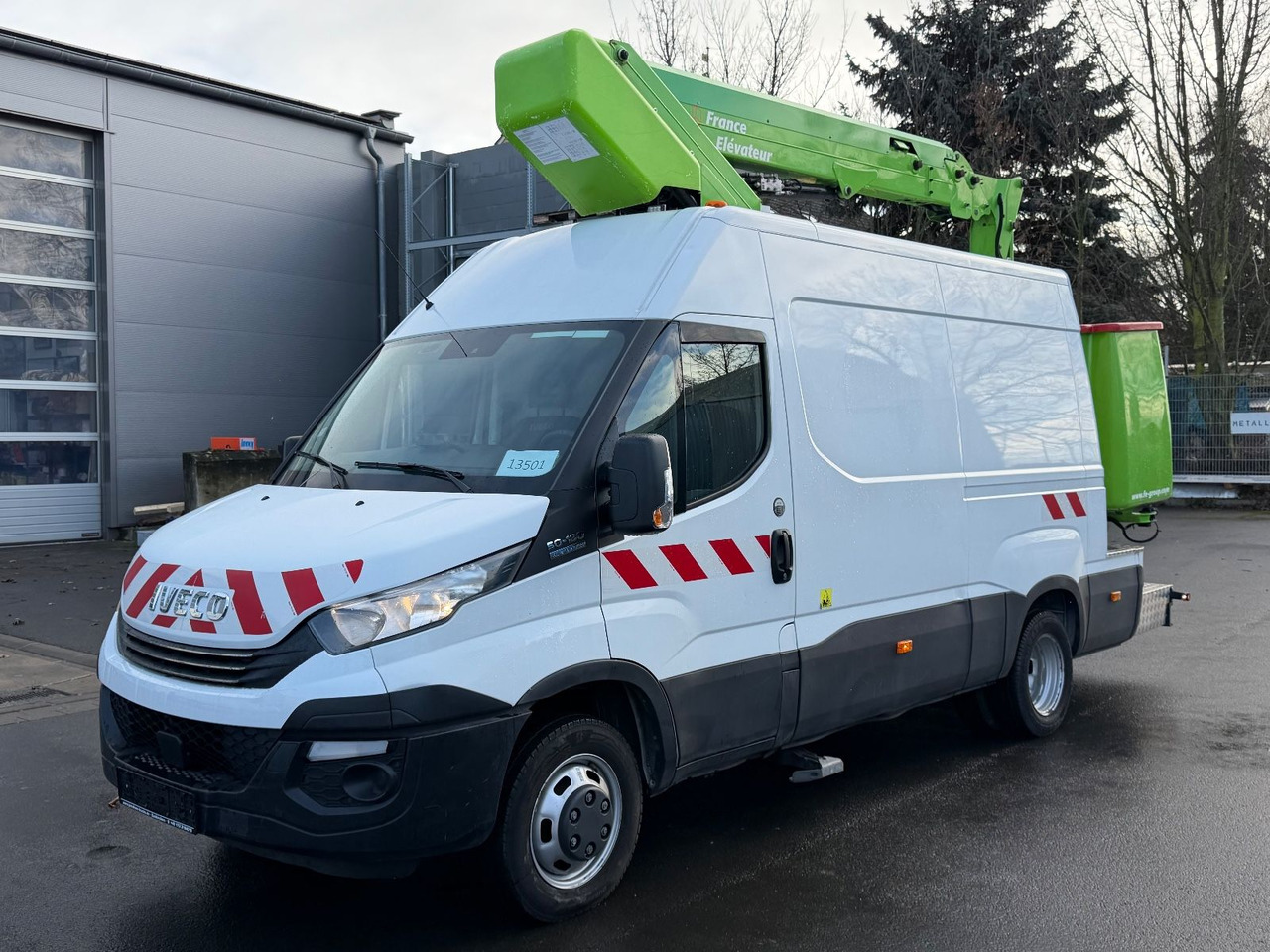 Iveco Daily 50C18 17,2m, 2-Punkt, 200Kg, TOP - Автовишка: фото 1 Iveco Daily 50C18 17,2m, 2-Punkt, 200Kg, TOP - Автовишка: фото 1