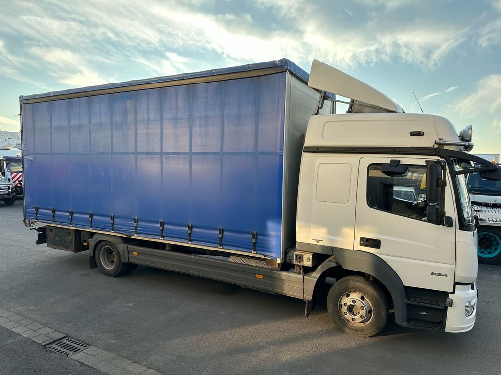 Mercedes-Benz Atego 824 Top-Ausstattung*Plane-Pritsche*Top - Тентована вантажівка: фото 3 Mercedes-Benz Atego 824 Top-Ausstattung*Plane-Pritsche*Top - Тентована вантажівка: фото 3