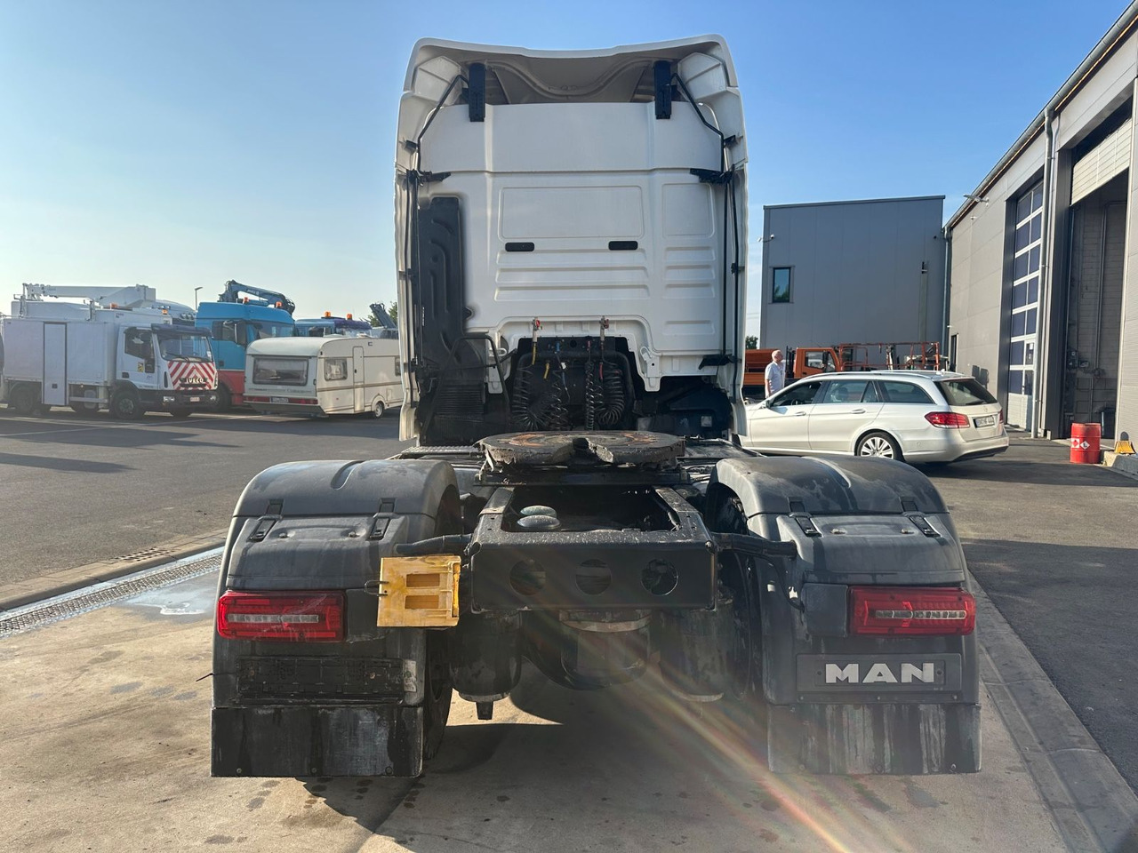 MAN TGX 18.460 Retarder/Kipphydraulik/Differenzialsp - Тягач: фото 3 MAN TGX 18.460 Retarder/Kipphydraulik/Differenzialsp - Тягач: фото 3