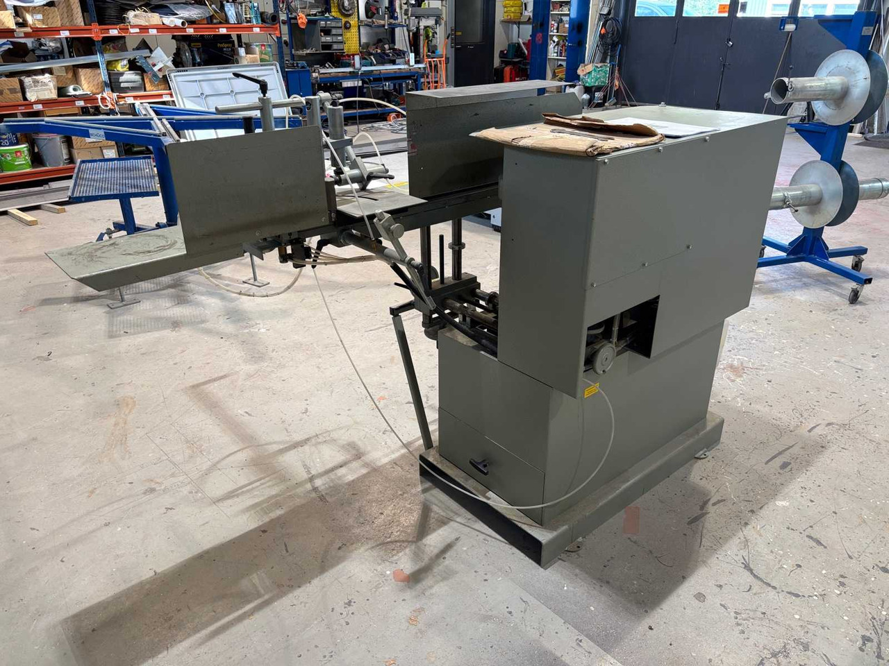 Maskinsåg Schuco AS 450 för aluminiumprofil - Металообробний верстат: фото 4 Maskinsåg Schuco AS 450 för aluminiumprofil - Металообробний верстат: фото 4