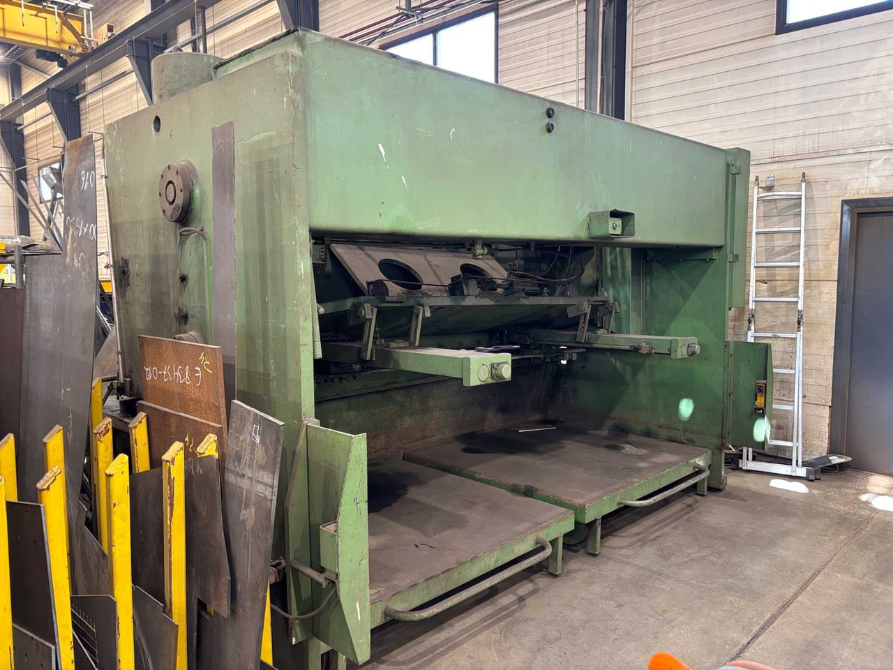 Sheet Metal Cutter LVD MVS 31/20 + Plate Feed Table - Металообробний верстат: фото 5 Sheet Metal Cutter LVD MVS 31/20 + Plate Feed Table - Металообробний верстат: фото 5