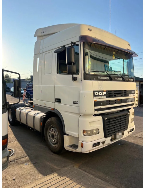 DAF XF 95.480 Manual - Термінальний трактор: фото 2 DAF XF 95.480 Manual - Термінальний трактор: фото 2