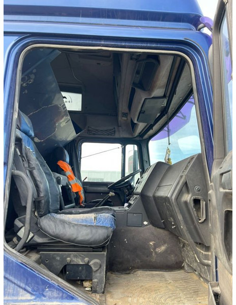 Тягач MAN 19.464 F2000: фото 8 Тягач MAN 19.464 F2000: фото 8