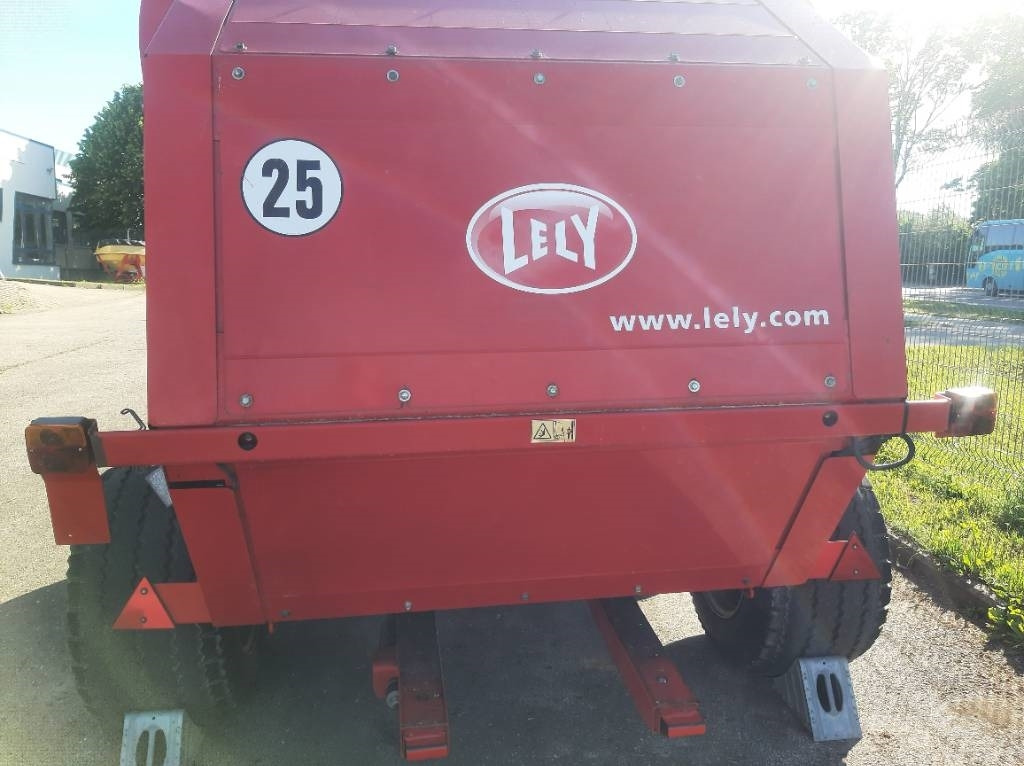 Lely Welger RP 245 Profi - Прес-підбирач рулонний: фото 2 Lely Welger RP 245 Profi - Прес-підбирач рулонний: фото 2