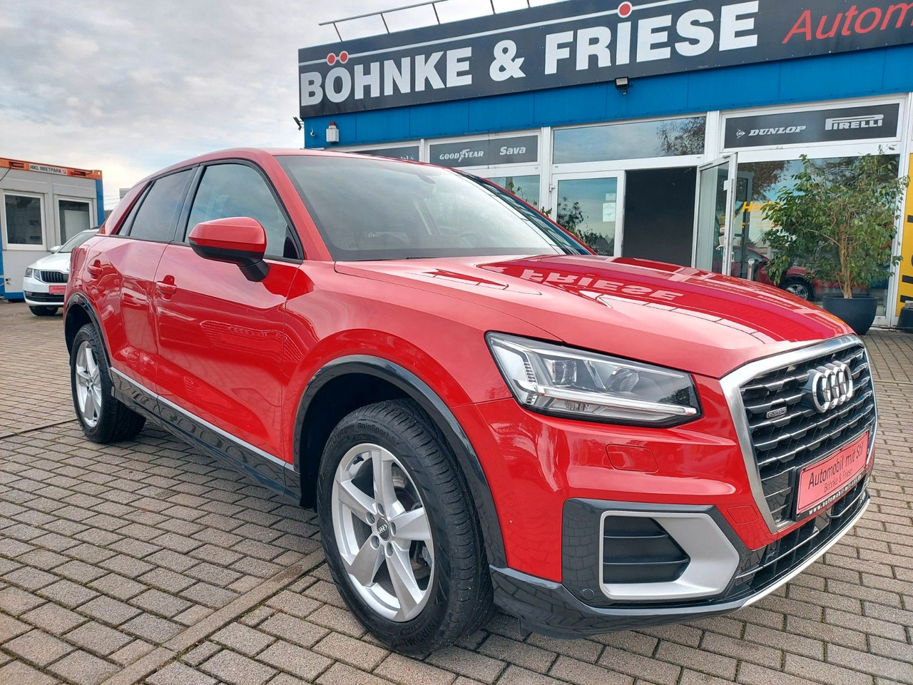 Audi Q2 40 TFSI quattro sport LED Leder Kamera AHK - Позашляховик: фото 1 Audi Q2 40 TFSI quattro sport LED Leder Kamera AHK - Позашляховик: фото 1