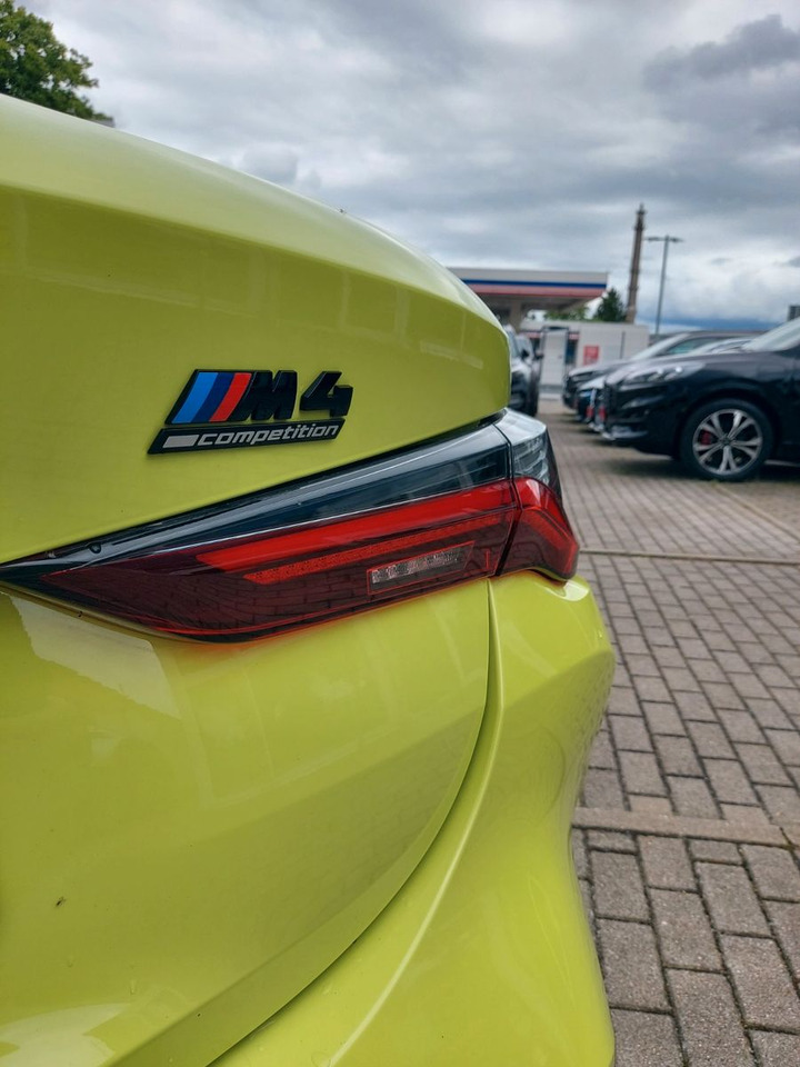 BMW M4 Cabrio G83 xDrive Competition M-Sport H&K - Легковий автомобіль: фото 2 BMW M4 Cabrio G83 xDrive Competition M-Sport H&K - Легковий автомобіль: фото 2
