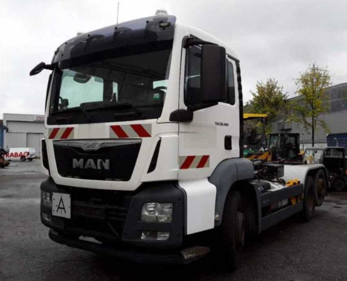 MAN 26.400 ABROLLER HIAB - Гаковий мультиліфт вантажівка: фото 1 MAN 26.400 ABROLLER HIAB - Гаковий мультиліфт вантажівка: фото 1