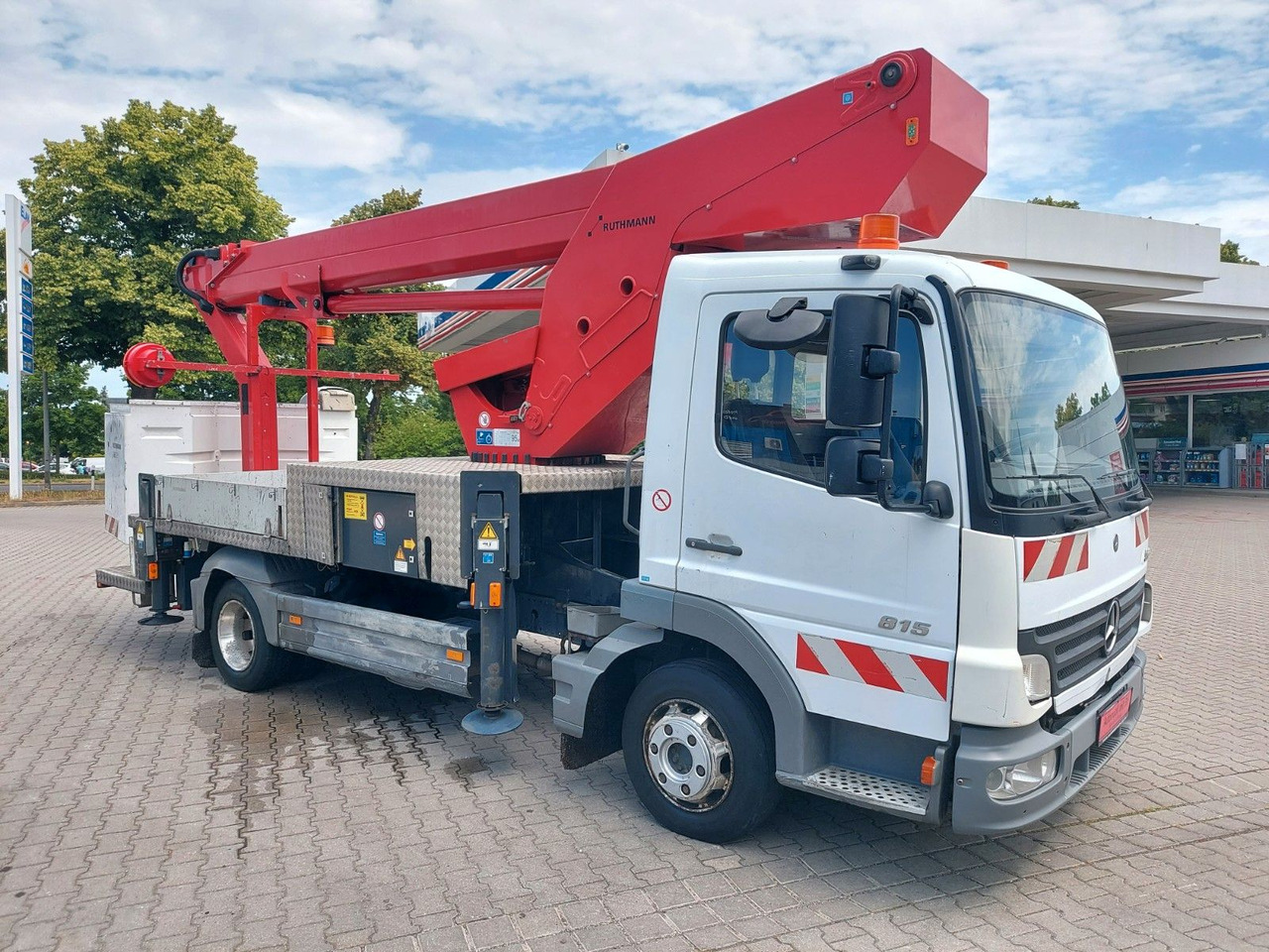 Mercedes-Benz Atego 2 4-Zyl. 4x2 RUTHMANN T270 27 METER - Автовишка: фото 2 Mercedes-Benz Atego 2 4-Zyl. 4x2 RUTHMANN T270 27 METER - Автовишка: фото 2