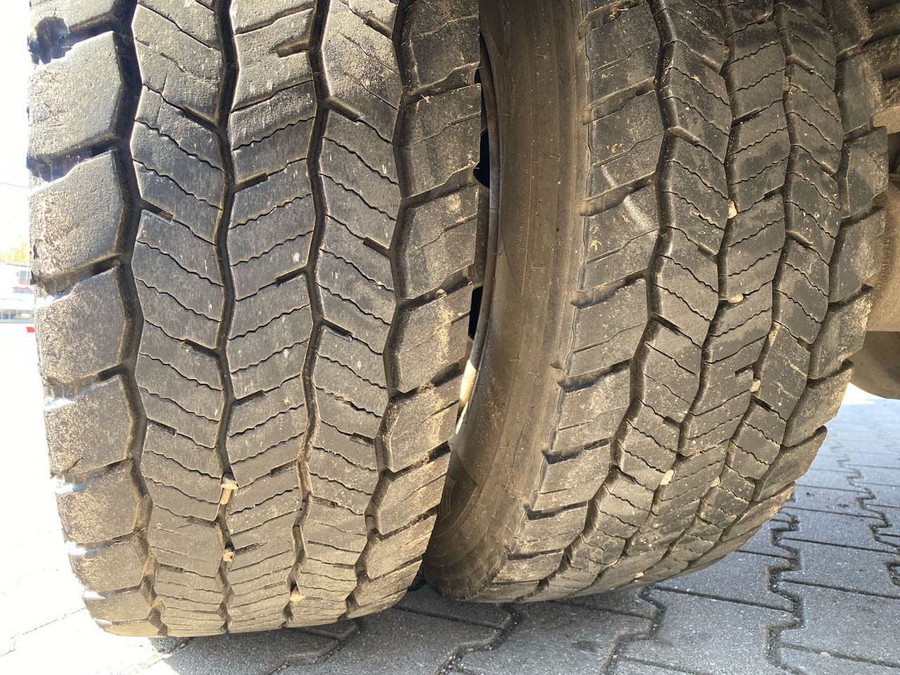 Самоскид вантажівка Mercedes-Benz Atego 2 6-Zyl. 4x2 1624 KLIMA MEILER ABSETZER: фото 23 Самоскид вантажівка Mercedes-Benz Atego 2 6-Zyl. 4x2 1624 KLIMA MEILER ABSETZER: фото 23