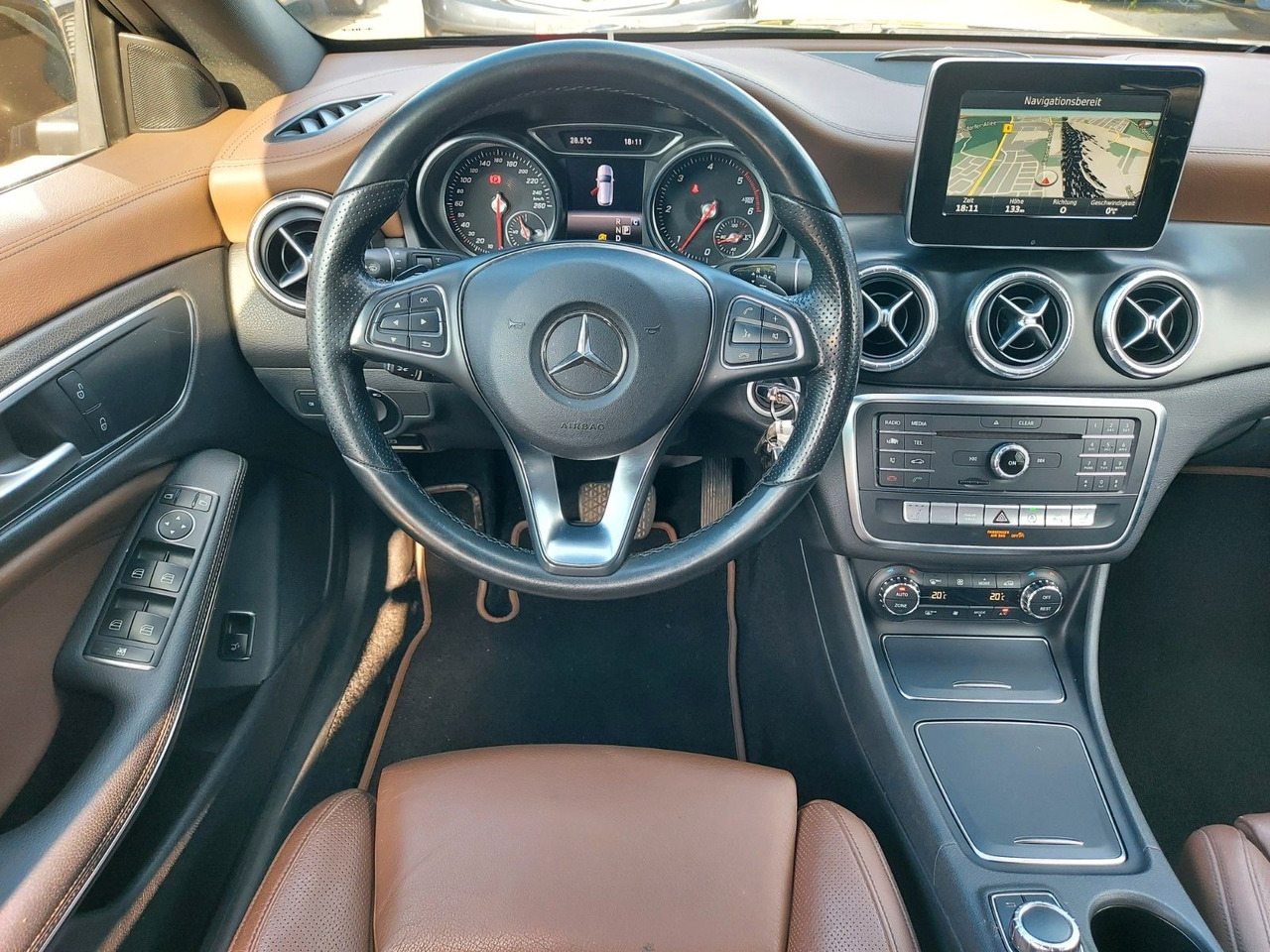 Mercedes-Benz CLA 220 CLA -Klasse Shooting Brake AMG ACC - Легковий автомобіль: фото 2 Mercedes-Benz CLA 220 CLA -Klasse Shooting Brake AMG ACC - Легковий автомобіль: фото 2