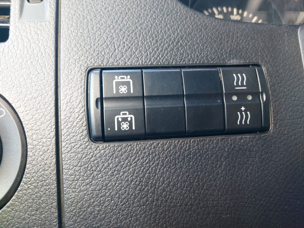 Mercedes-Benz Sprinter II Kasten 516 5T KLIMA AHK MAXI - Суцільнометалевий фургон: фото 3 Mercedes-Benz Sprinter II Kasten 516 5T KLIMA AHK MAXI - Суцільнометалевий фургон: фото 3