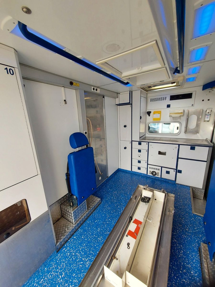 Новий Карета швидкої допомоги Mercedes-Benz Sprinter II Pritsche 516 Autom. RTW Ambulance: фото 18