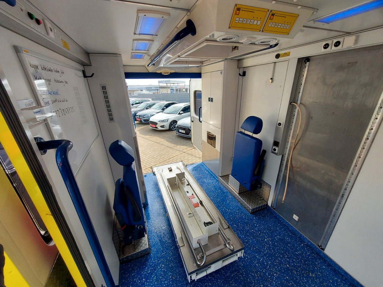 Новий Карета швидкої допомоги Mercedes-Benz Sprinter II Pritsche 516 Autom. RTW Ambulance: фото 17