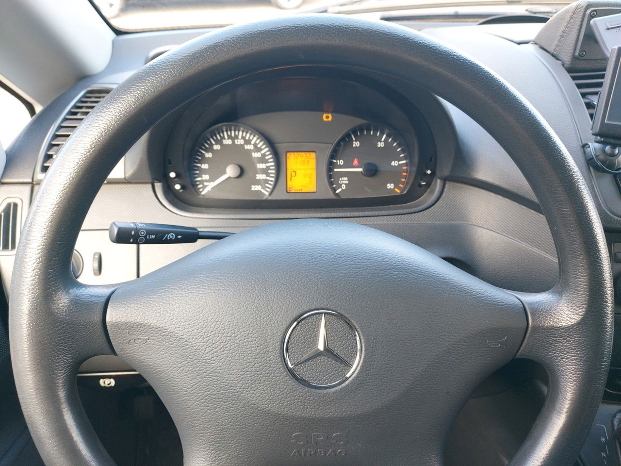 Пасажирський фургон Mercedes-Benz Vito V6 165 KW 224 PS KLIMA Standheiz. SHZ TEMPO: фото 13