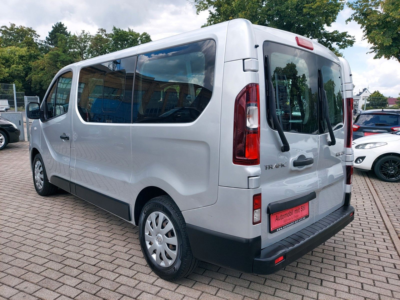 Renault Trafic Combi L1H1 2,7t  Expression Klima - Пасажирський фургон: фото 5 Renault Trafic Combi L1H1 2,7t  Expression Klima - Пасажирський фургон: фото 5
