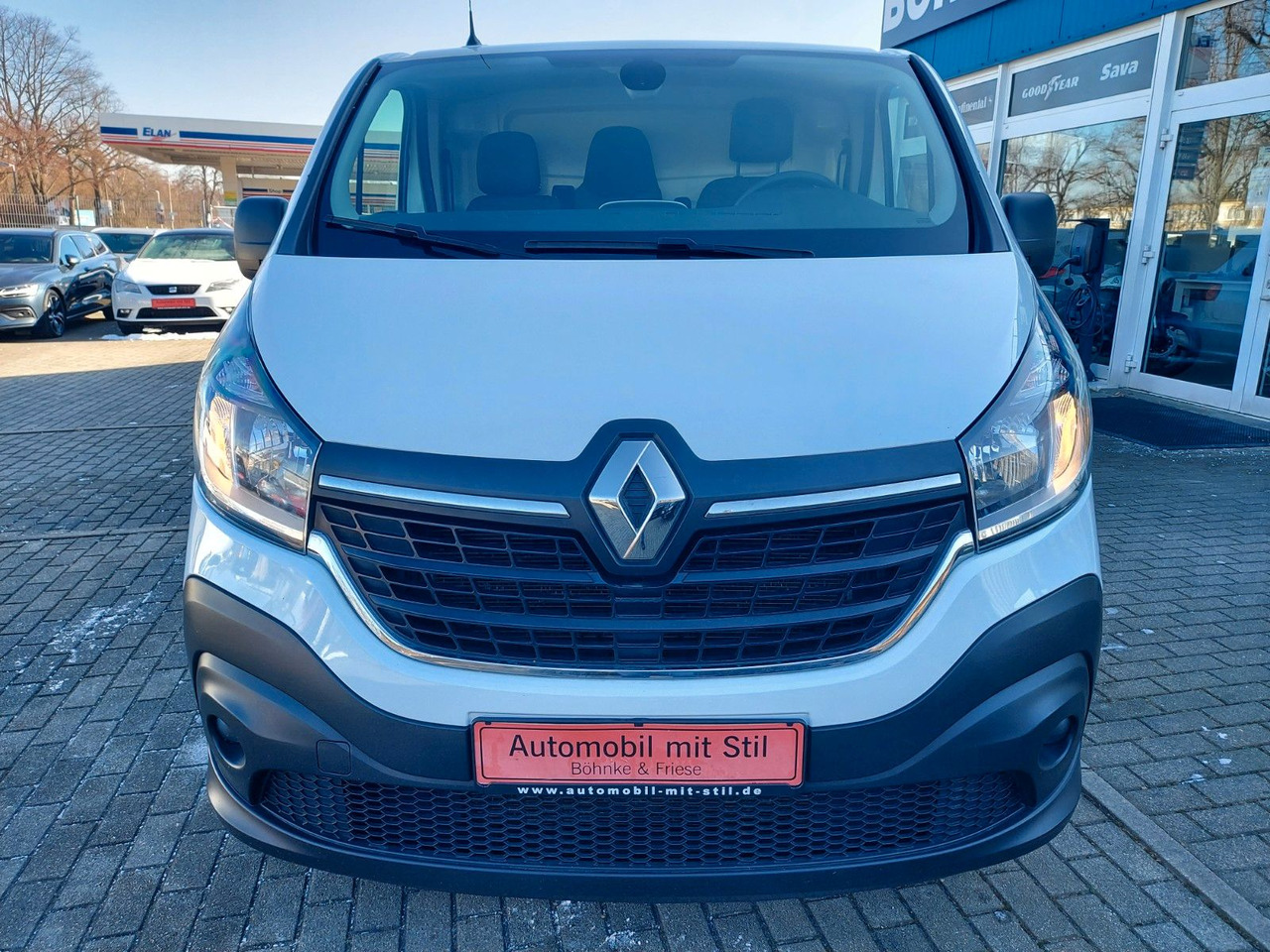 Renault Trafic Kasten L1H1 2,8t Komfort Klima Navi Tempo Renault Trafic Kasten L1H1 2,8t Komfort Klima Navi Tempo - Мікроавтобус, Пасажирський фургон: фото 4 Renault Trafic Kasten L1H1 2,8t Komfort Klima Navi Tempo Renault Trafic Kasten L1H1 2,8t Komfort Klima Navi Tempo - Мікроавтобус, Пасажирський фургон: фото 4