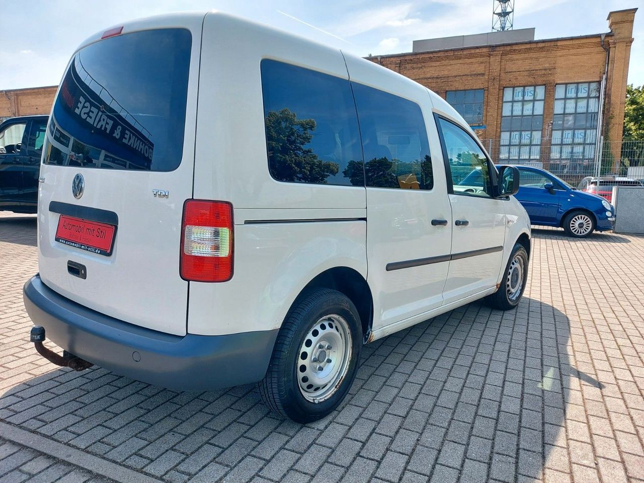Volkswagen Caddy Kombi 1.9 Tdi Klima  max. 5 Sitze AHK в лізинг Volkswagen Caddy Kombi 1.9 Tdi Klima  max. 5 Sitze AHK: фото 7