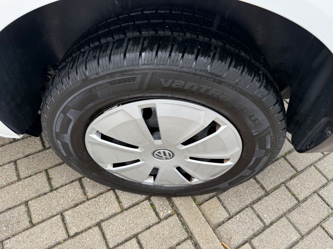 Volkswagen T6.1 Transporter Kasten DSG SHZ PDC - Пасажирський фургон: фото 5 Volkswagen T6.1 Transporter Kasten DSG SHZ PDC - Пасажирський фургон: фото 5