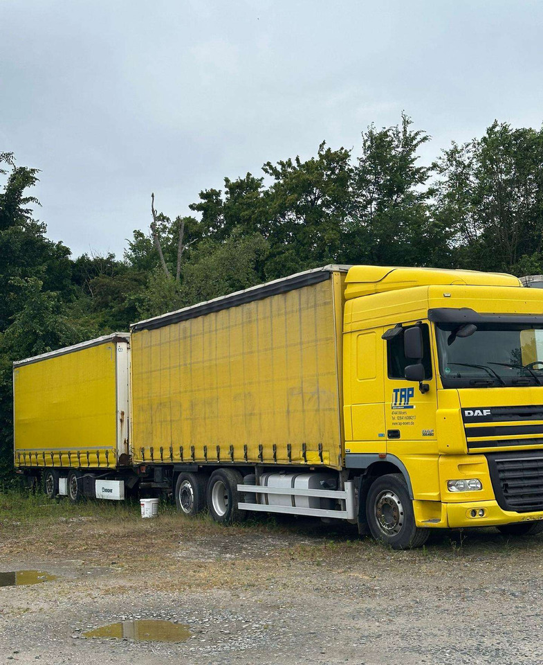 DAF XF 105 - Тентована вантажівка: фото 1 DAF XF 105 - Тентована вантажівка: фото 1