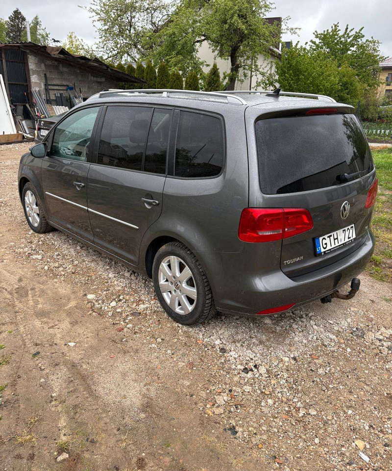 Volkswagen Touran - Легковий автомобіль: фото 5 Volkswagen Touran - Легковий автомобіль: фото 5