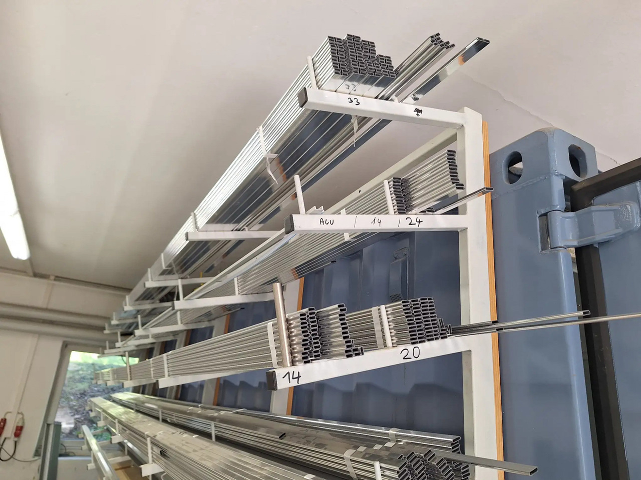 1 Posten PVC-Schienen - Інструмент/ Обладнання: фото 2 1 Posten PVC-Schienen - Інструмент/ Обладнання: фото 2