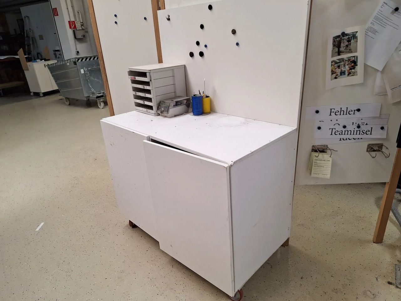 1 Stk. Arbeitsplatz - Обладнання для гаражів/ Майстерень: фото 1 1 Stk. Arbeitsplatz - Обладнання для гаражів/ Майстерень: фото 1