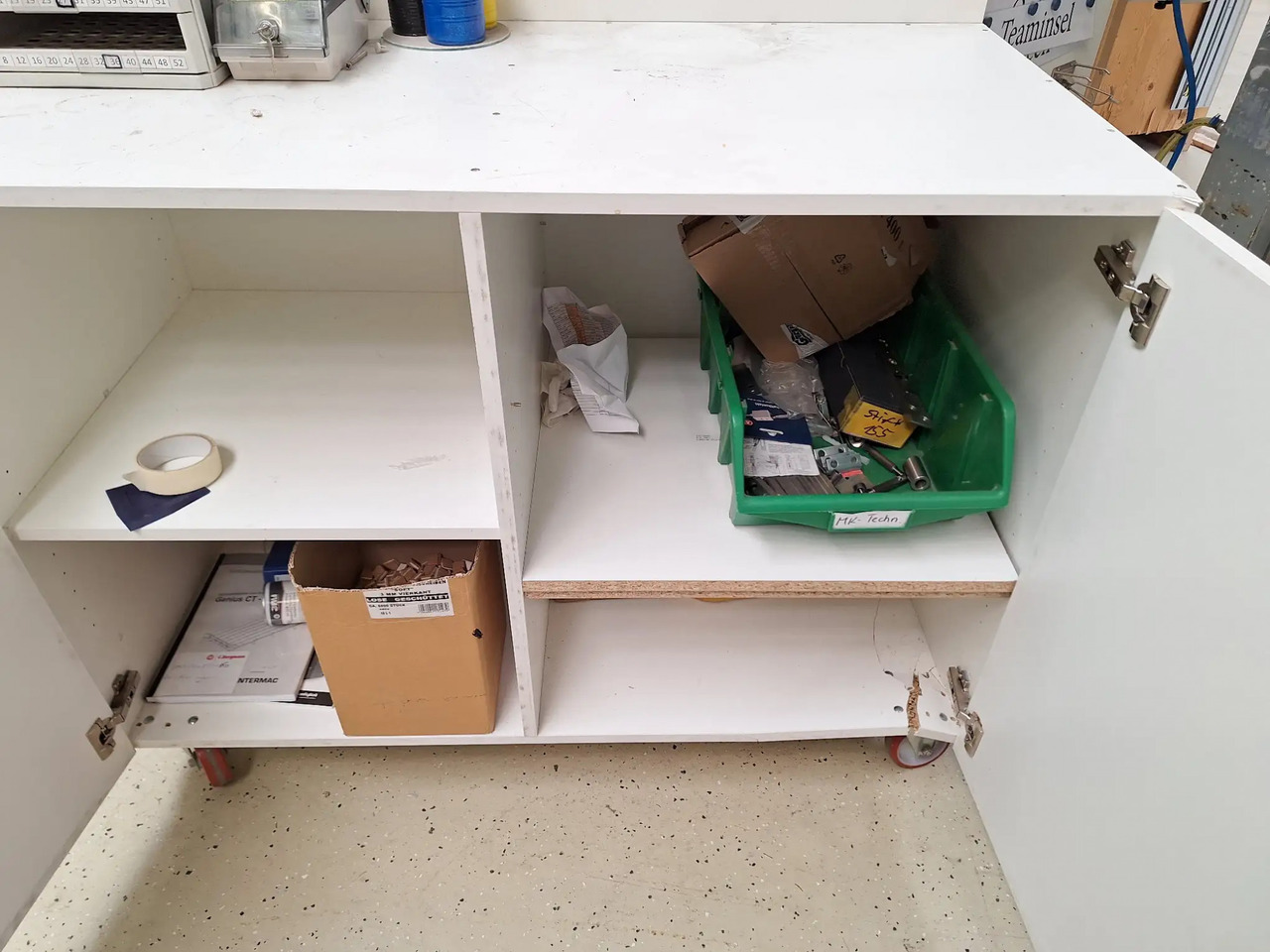 1 Stk. Arbeitsplatz - Обладнання для гаражів/ Майстерень: фото 3 1 Stk. Arbeitsplatz - Обладнання для гаражів/ Майстерень: фото 3