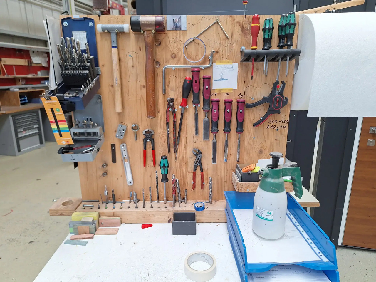 1 Stk. Arbeitsplatz - Обладнання для гаражів/ Майстерень: фото 2 1 Stk. Arbeitsplatz - Обладнання для гаражів/ Майстерень: фото 2