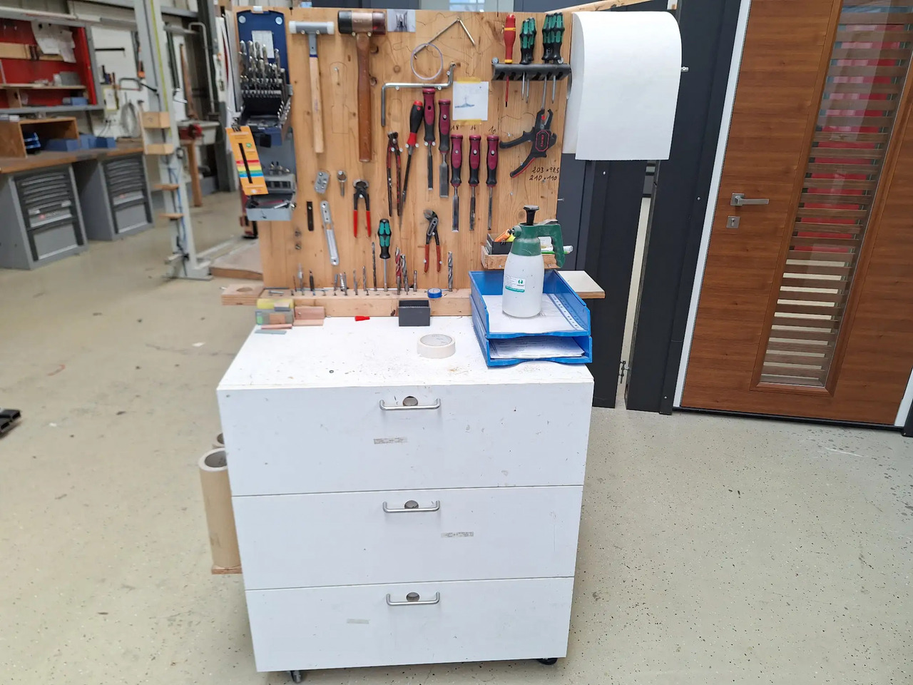 1 Stk. Arbeitsplatz - Обладнання для гаражів/ Майстерень: фото 1 1 Stk. Arbeitsplatz - Обладнання для гаражів/ Майстерень: фото 1