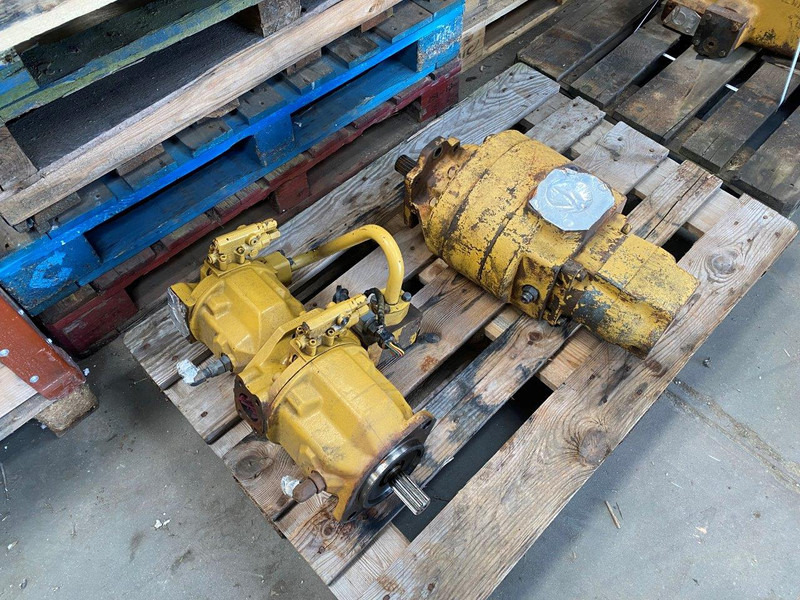 Caterpillar D11 Hydraulic Gear Pump 16E-5294 - Гідронасос: фото 1 Caterpillar D11 Hydraulic Gear Pump 16E-5294 - Гідронасос: фото 1