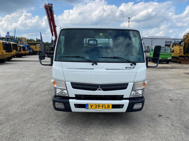 Mitsubishi Fuso Canter 3C18 NVT - Вантажівка з закритим кузовом: фото 4 Mitsubishi Fuso Canter 3C18 NVT - Вантажівка з закритим кузовом: фото 4