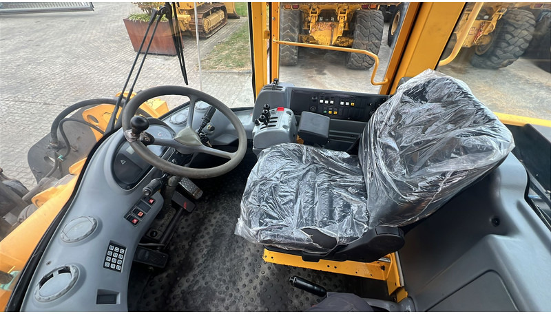 Volvo L70 D NVT - Навантажувач: фото 4 Volvo L70 D NVT - Навантажувач: фото 4