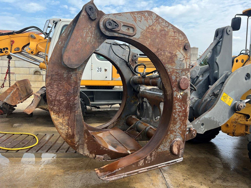 Volvo L90 - Грейфер: фото 5 Volvo L90 - Грейфер: фото 5