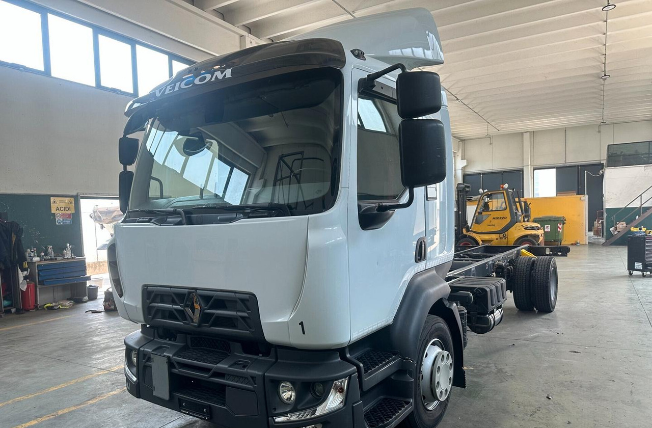 RENAULT MIDLIM D13.250 AUTOTELAIO CABINA LETTO EUR - Вантажівка шасі: фото 3 RENAULT MIDLIM D13.250 AUTOTELAIO CABINA LETTO EUR - Вантажівка шасі: фото 3