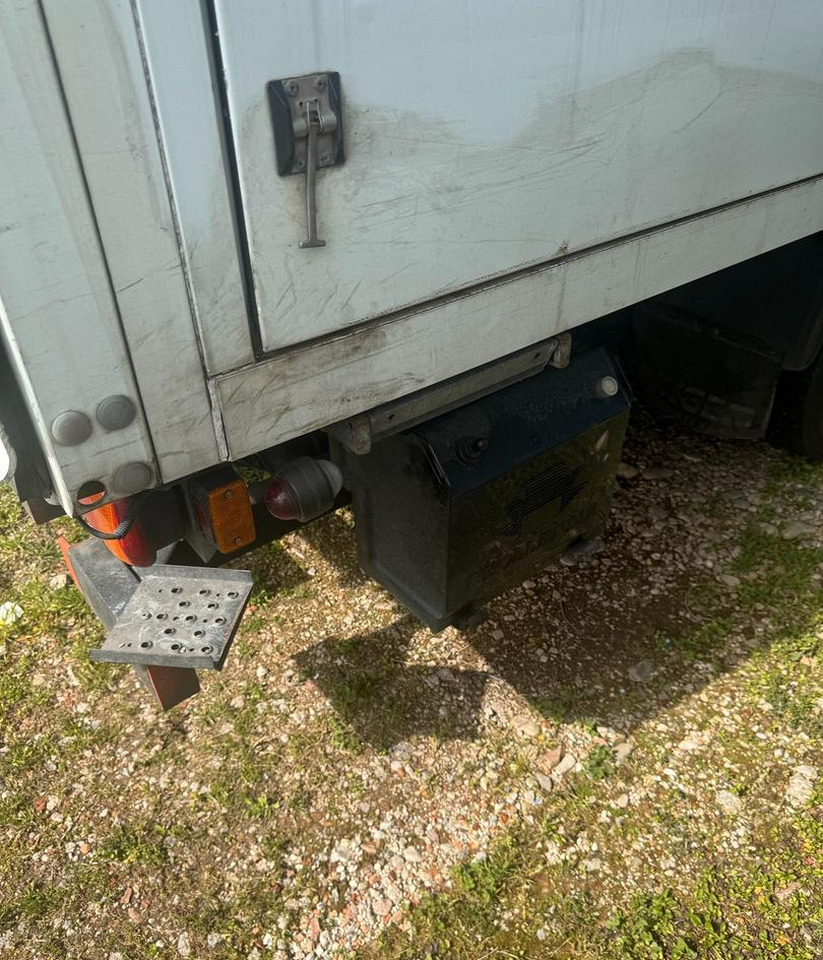 Iveco 75e190 - Вантажівка з закритим кузовом: фото 2 Iveco 75e190 - Вантажівка з закритим кузовом: фото 2