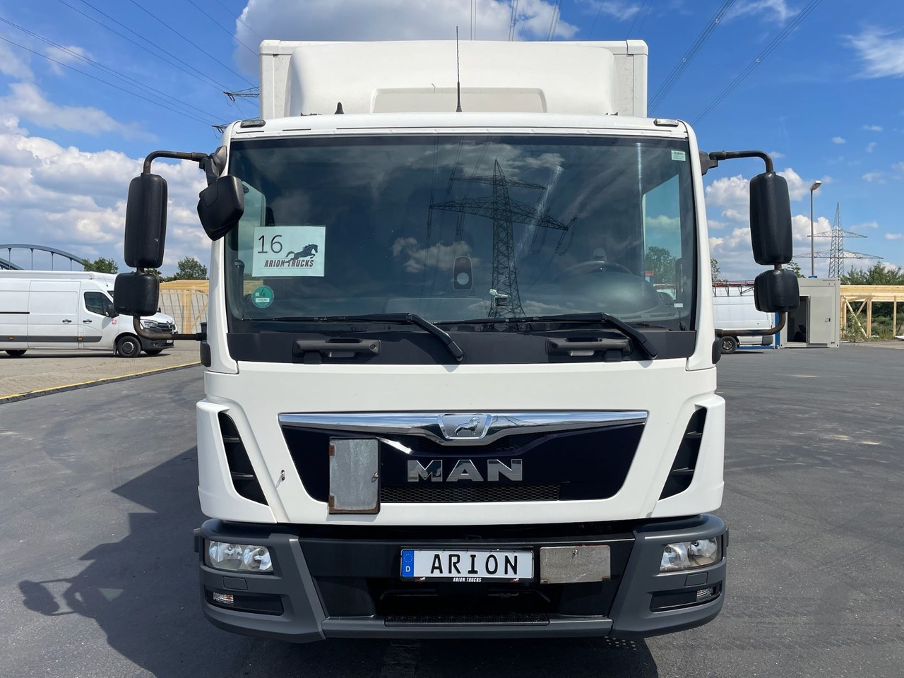 MAN TGL 12.220 4x2 BL Koffer/LBW/DHOLLANDIA/AC/EU6 - Вантажівка з закритим кузовом: фото 2 MAN TGL 12.220 4x2 BL Koffer/LBW/DHOLLANDIA/AC/EU6 - Вантажівка з закритим кузовом: фото 2